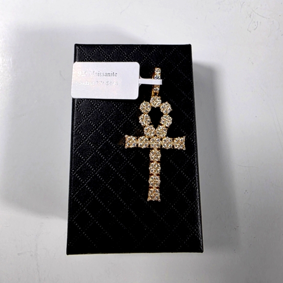 Stunning Real Gold Over 925 Sterling Silver Diamond Moissanite Ankh Pendant - Picture 2 of 7